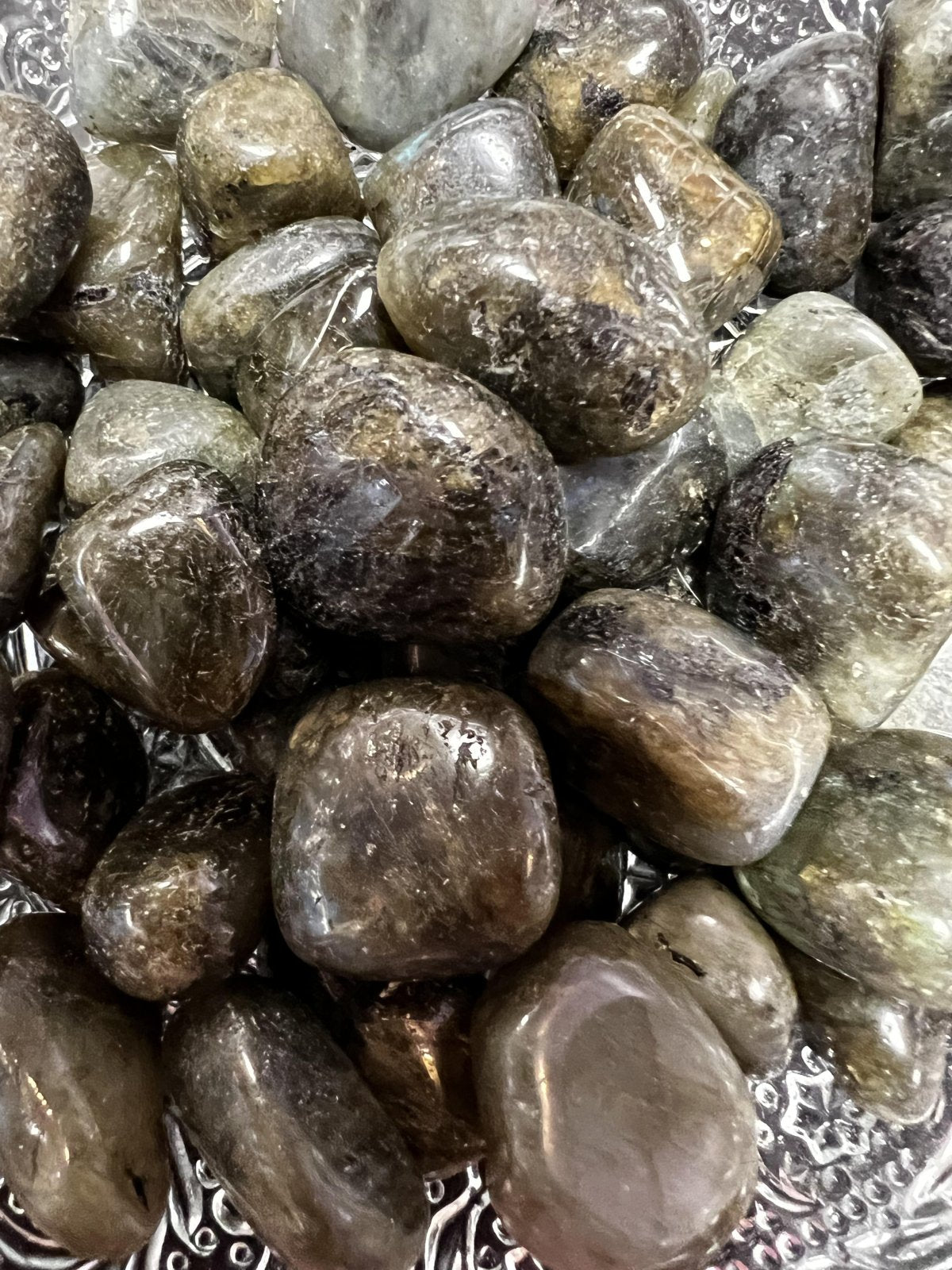 Labradorite (Tumbled)